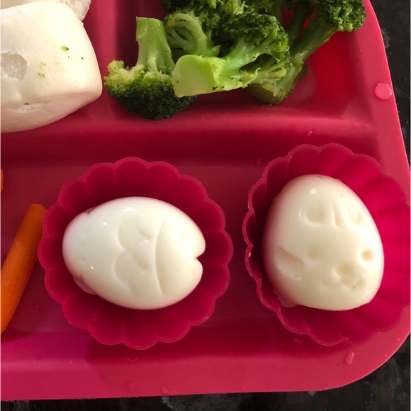 3/$20 - Egg molds - Picture 3 of 4